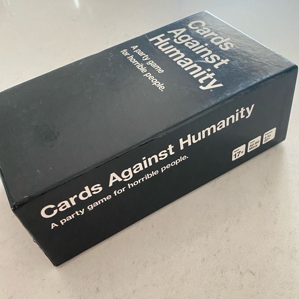 Cards Against Humanity original set pack black